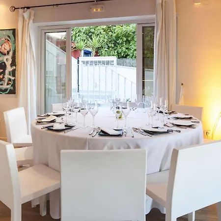 Mikasa Boutique Adults Only Отель 2*